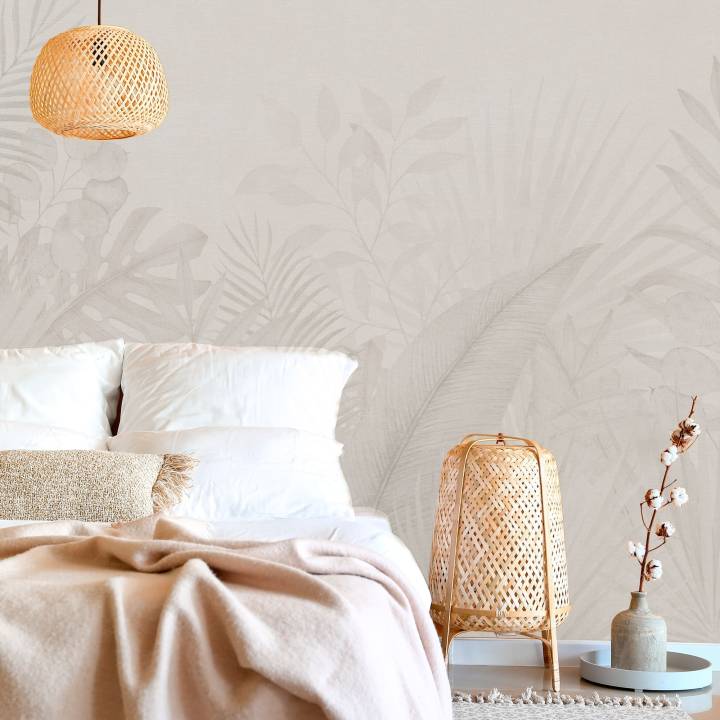 Mural botánico con plantas tropicales en tonos claros